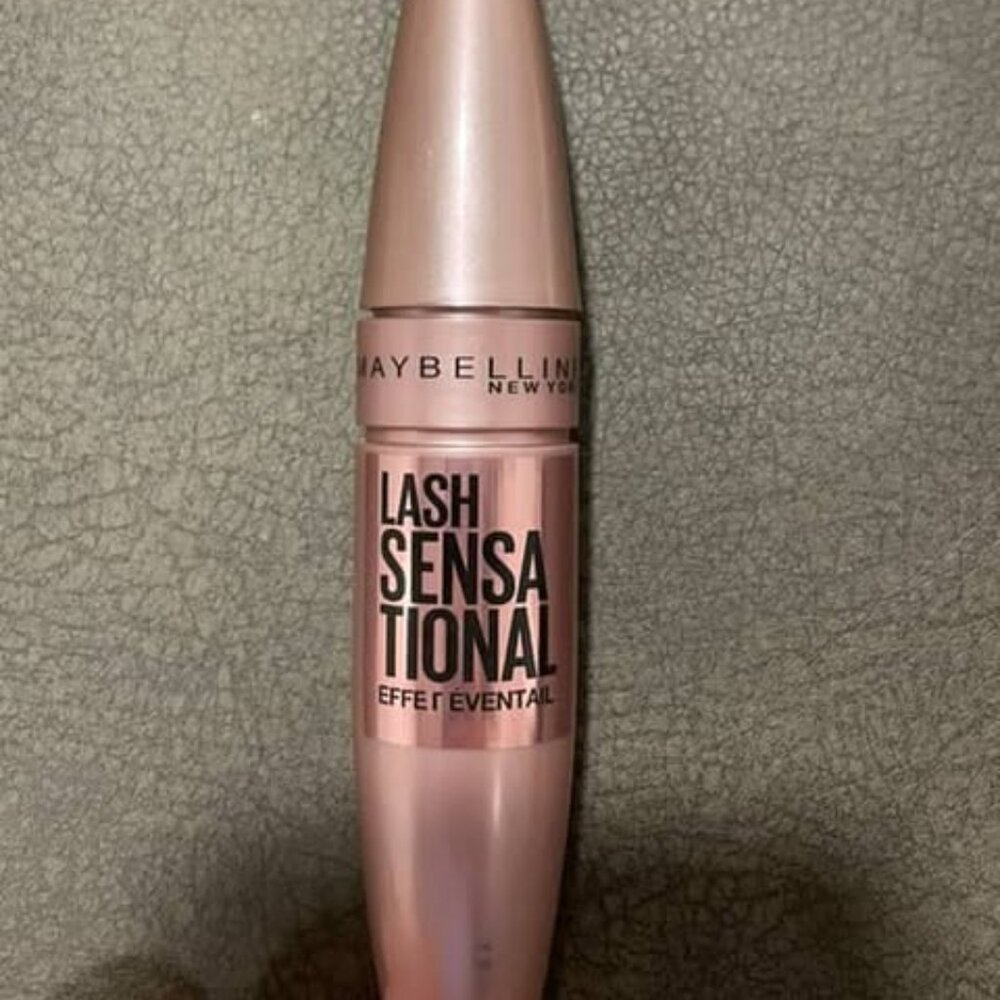 mascara